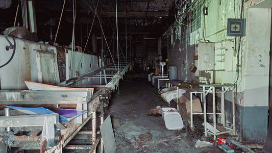 What Is Urban Exploration? (And Why i'm Addicted to It)