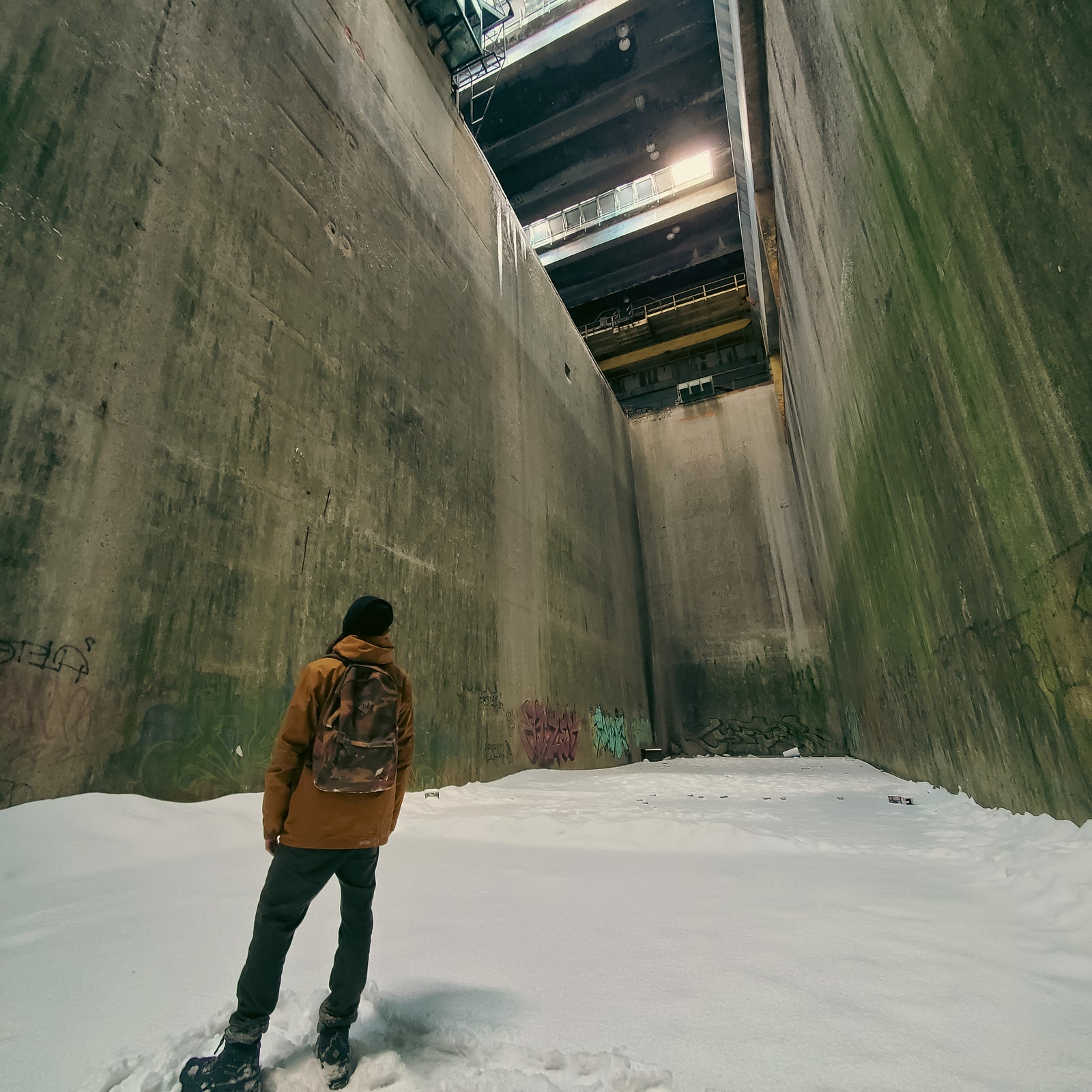 Des carrieres incinerator