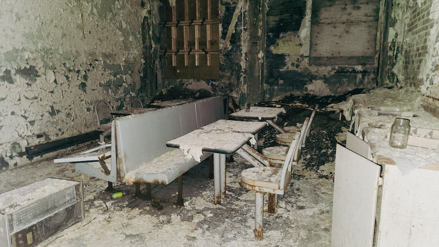 Glass recycling plant