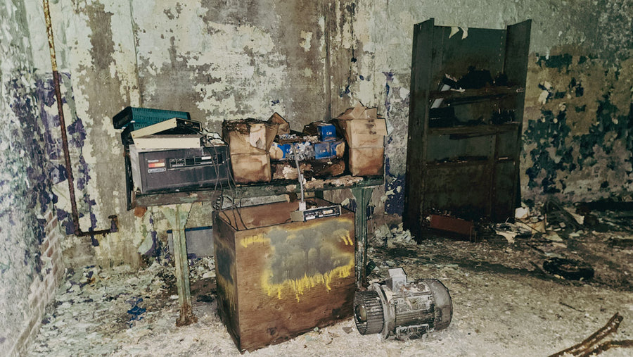 Glass recycling plant