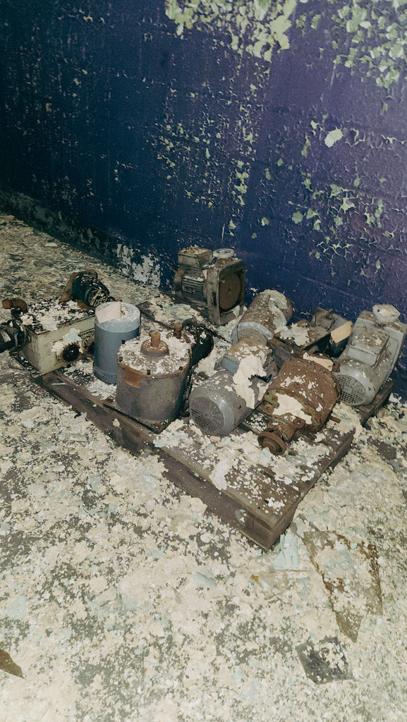 Glass recycling plant