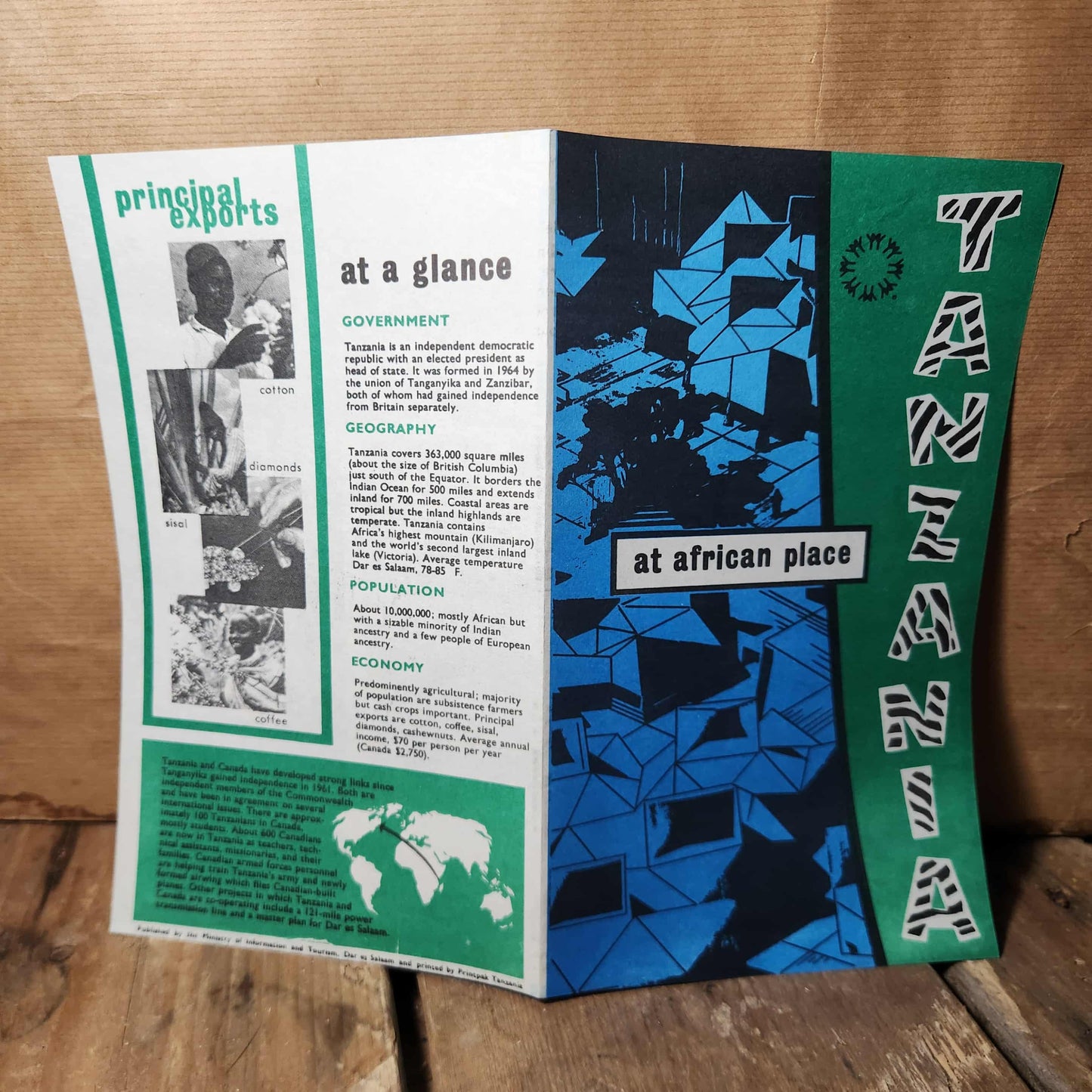 Brochure Expo 67 pavillon Tanzanie Place Africaine 1967